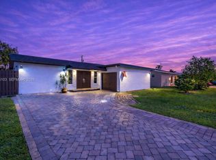 10631 NW 28th St, Sunrise, FL 33322