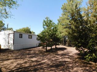 3306 Rim Lakes Dr, Overgaard, AZ 85933
