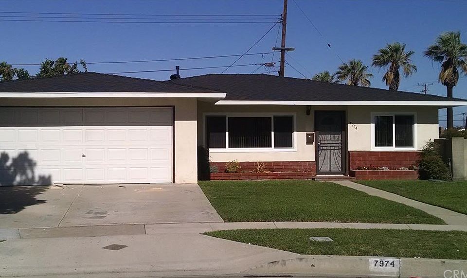 1st image of 7974 La Mesa Way