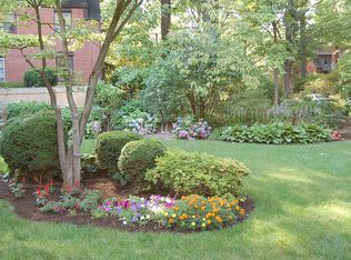 8225 Custer Rd, Bethesda, MD 20817