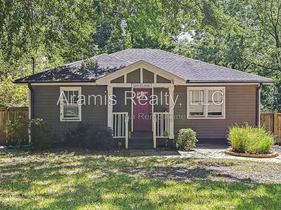 1986 Braeburn Cir SE