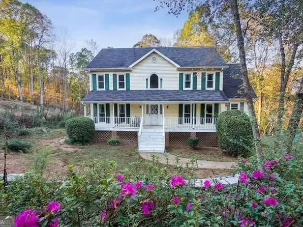 4505 Shumart Dr, Snellville, GA 30039
