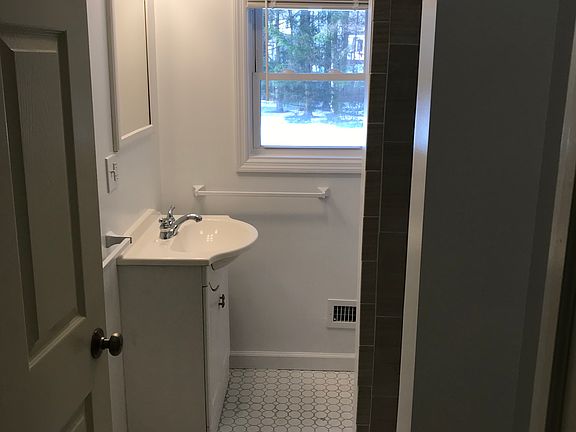 5th image of 5089 Fairground Ave