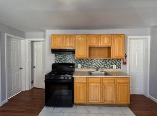 205 Florida St APT 1, Elizabethport, NJ 07206