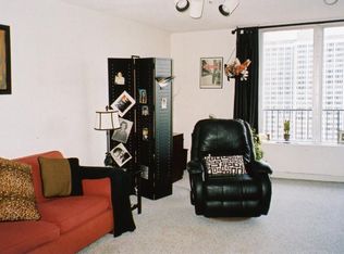 4170 N Marine Dr APT 4A, Chicago, IL 60613
