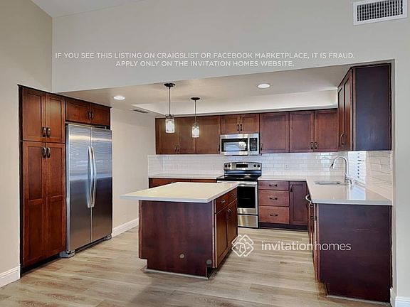 4th image of 8428 Mulcahy Ave