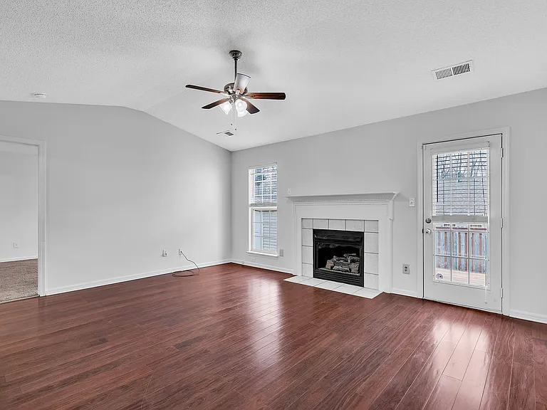 134 Chere Helen Dr — Photo 4