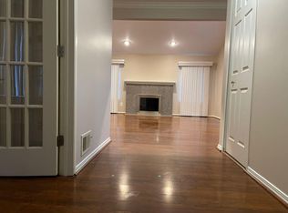 39035 Faith Dr, Sterling Heights, MI 48310