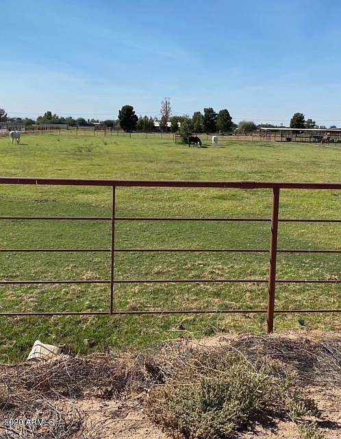 2nd image of 41981 N Bonanza Ln Lot 8