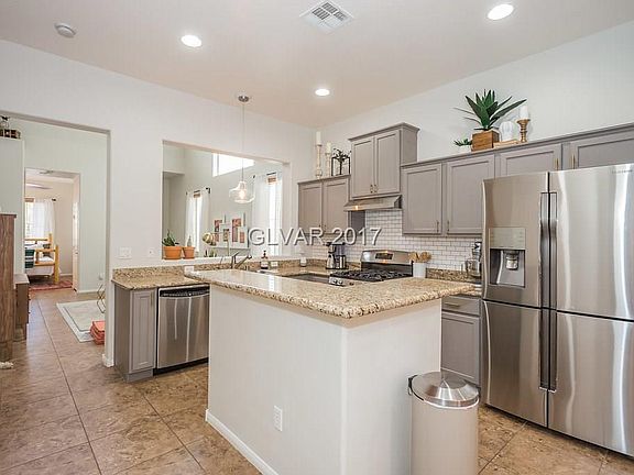 5th image of 6545 Chinatown St