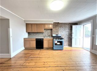 7 School St APT 3, Somerville, MA 02143