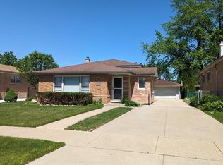 7945 McVicker Ave, Burbank, IL