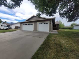 5811 W Ellens Ferry Dr, Boise, ID 83703