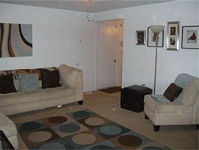 3rd image of 5146 Goodyear Dr