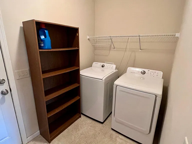 325 S Stonegate Dr — Photo 22