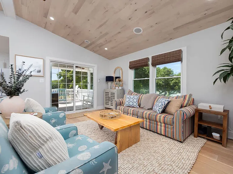 300 W Wilkinson St #BB — Photo 13