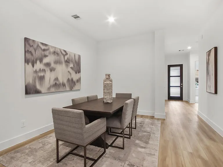 363 Springfield Terrace Dr — Photo 6