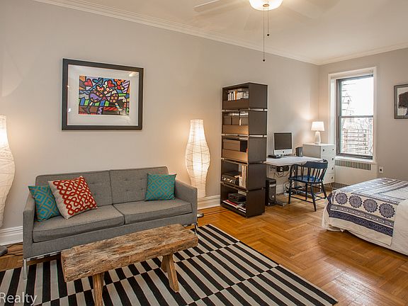 2nd image of 20 Plaza St E APT D10