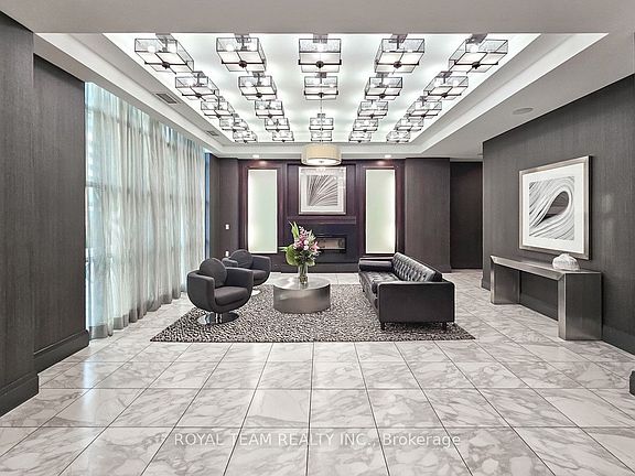 4th image of 125 Western Battery Rd #1905