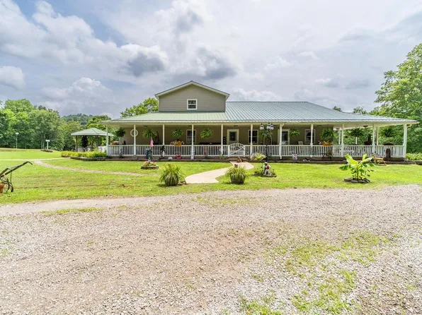 1490 Millers Ln, Waverly, OH 45690