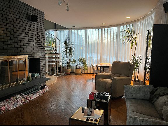 5th image of 1755 E 170th Pl