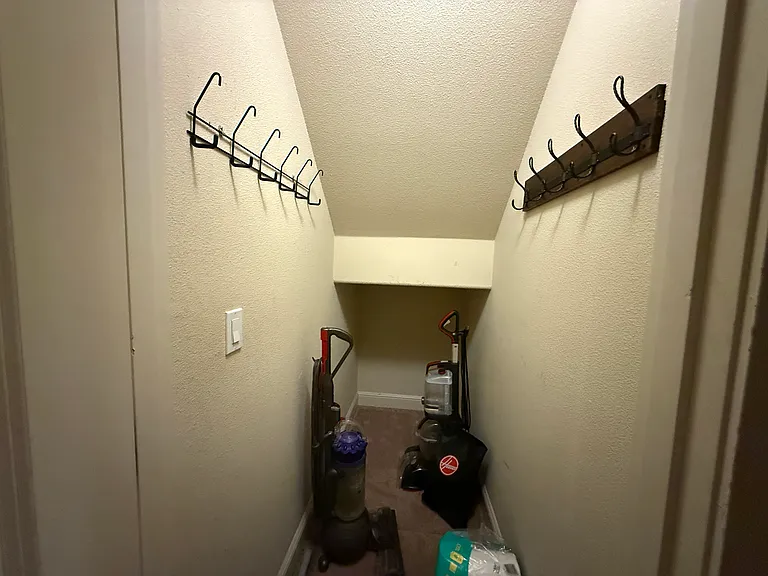 338 SE 89th Ave — Photo 14