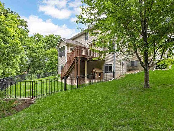 4th image of 2106 Glen Oaks Knl