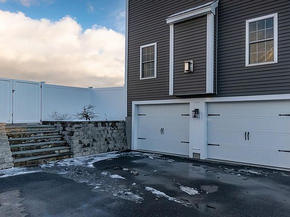 4th image of 84 Samoset Dr