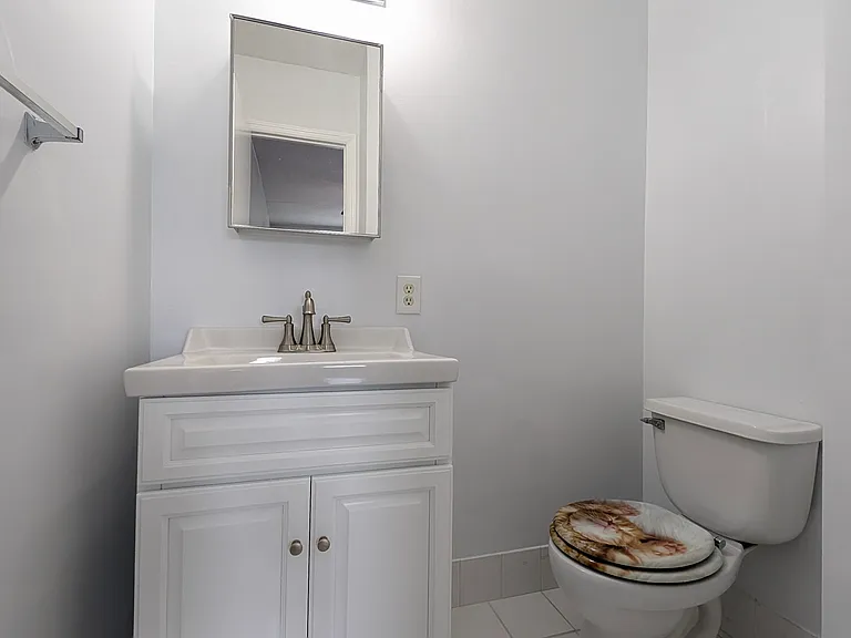 1022 Willoughby Ave #2 — Photo 14