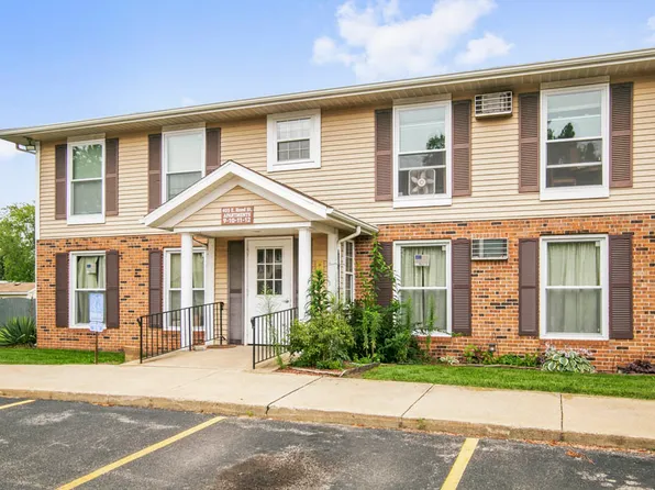 405 E Reed St #13, Braidwood, IL 60408