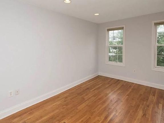 Living room, left side
