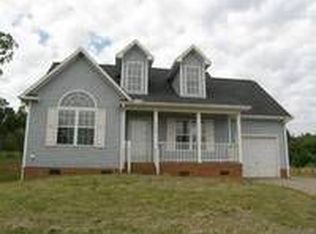 112 Carrisa Ln, Troutman, NC 28166