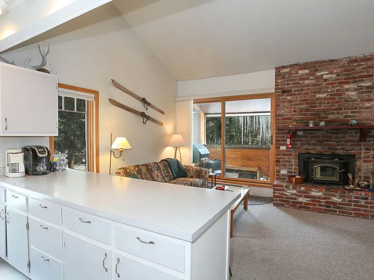 800 Columbine Rd #B — Photo 10