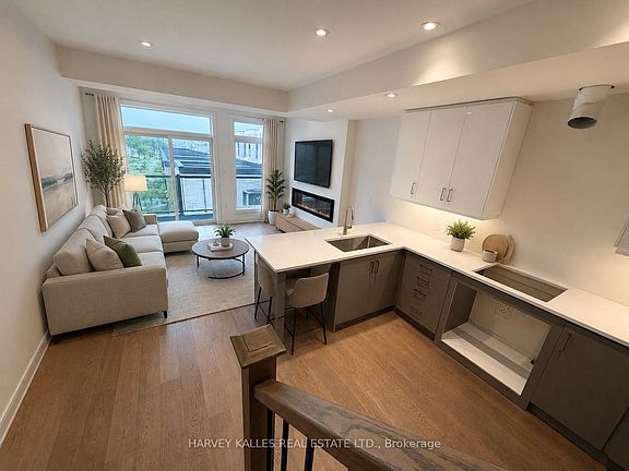 4th image of 19 Innes Ave