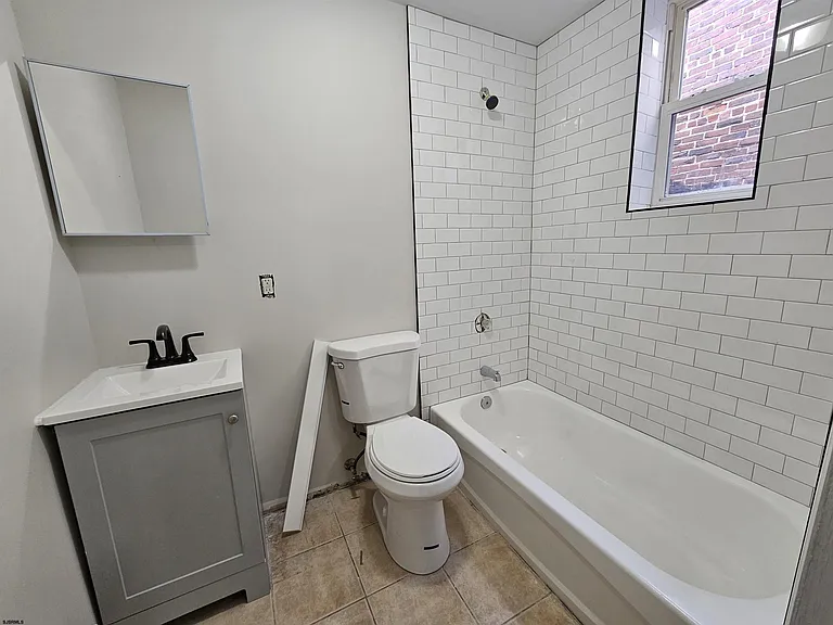 919 Atlantic Ave — Photo 8