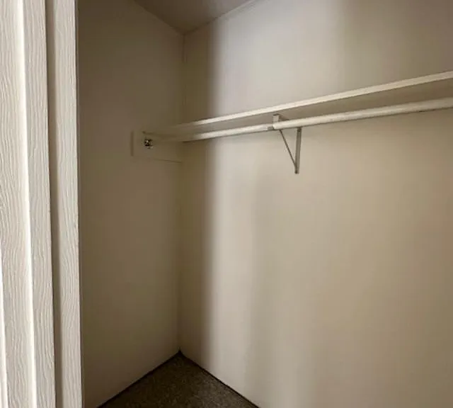 40 Phlox Dr — Photo 16