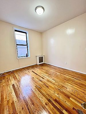 5th image of 375 Midwood St APT 2R