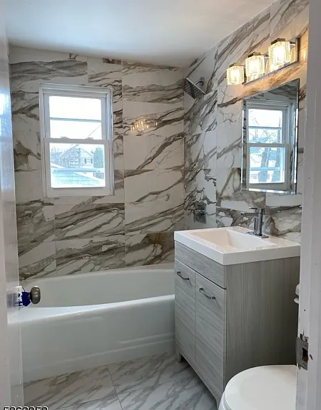 120 Union St — Photo 6