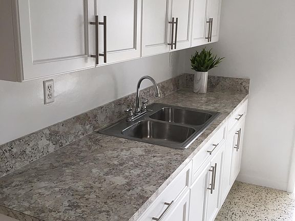 2nd image of 20530 SW 114th Ave #1