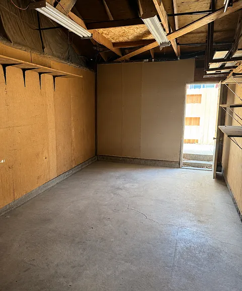 995 E Taylor St — Photo 17