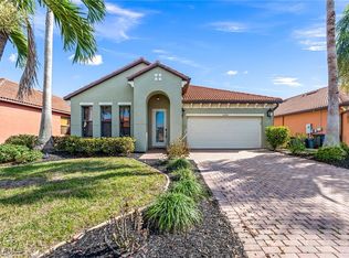 12154 Country Day Cir, Fort Myers, FL 33913