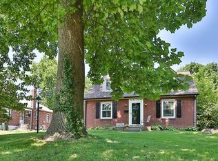 3725 Brown Rd, Saint Louis, MO 63114