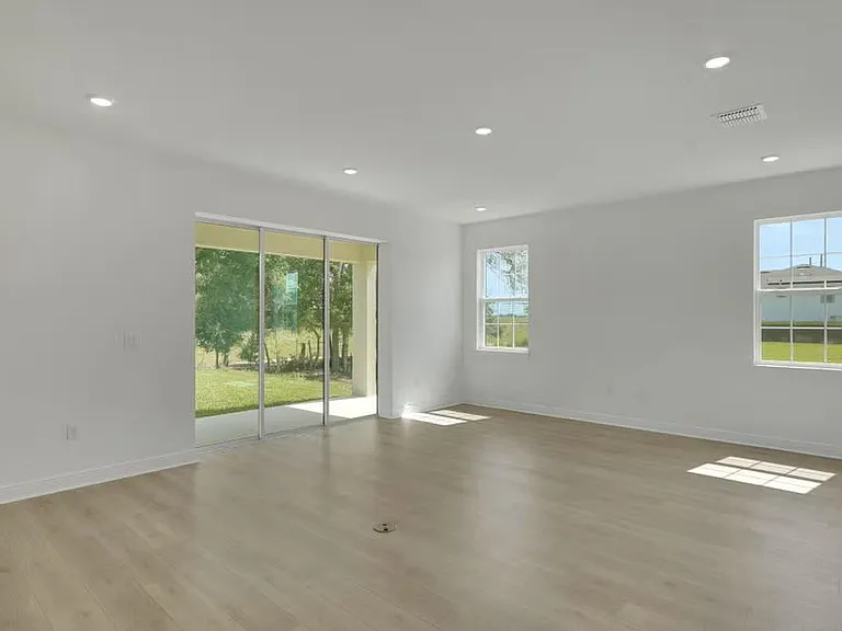 15075 Tea Tree Dr — Photo 16