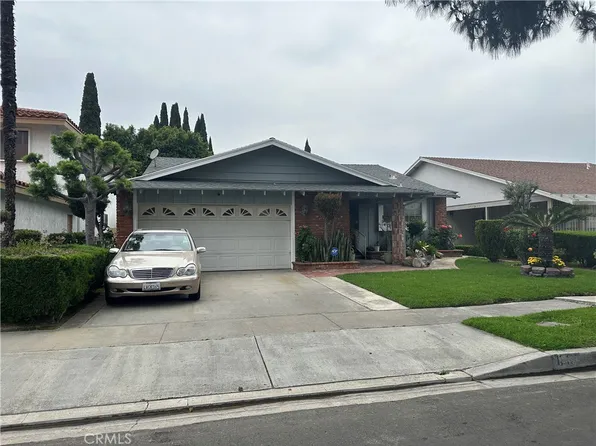 12111 2nd Ave, Lynwood, CA 90262