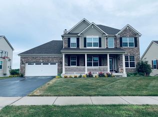 9715 Kelley Ln, Huntley, IL 60142