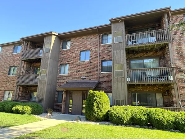 15805 Peggy Ln APT 9, Oak Forest, IL 60452
