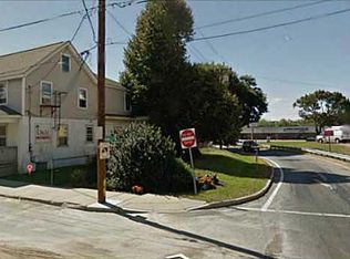 135 Newell Ave, Pawtucket, RI 02860