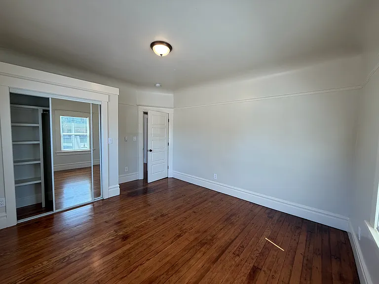 2303 Sonoma Blvd #1 — Photo 14