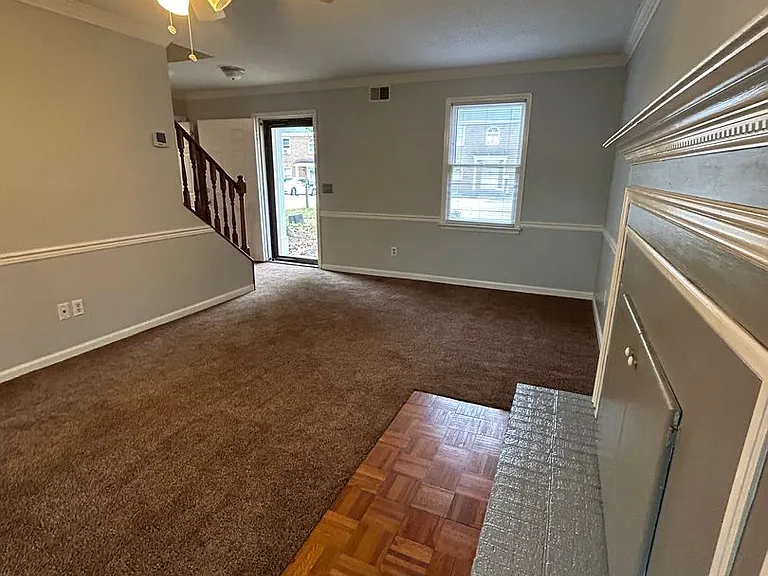 1 Crescent Ln #1 — Photo 15