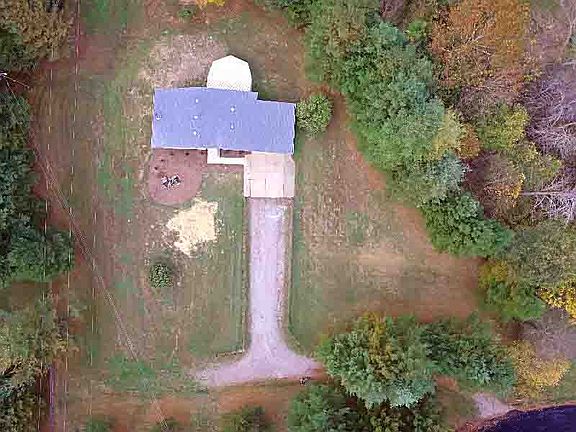 4th image of 1379 Francis Ln